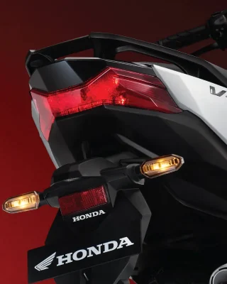 fitur unggulan vario 160